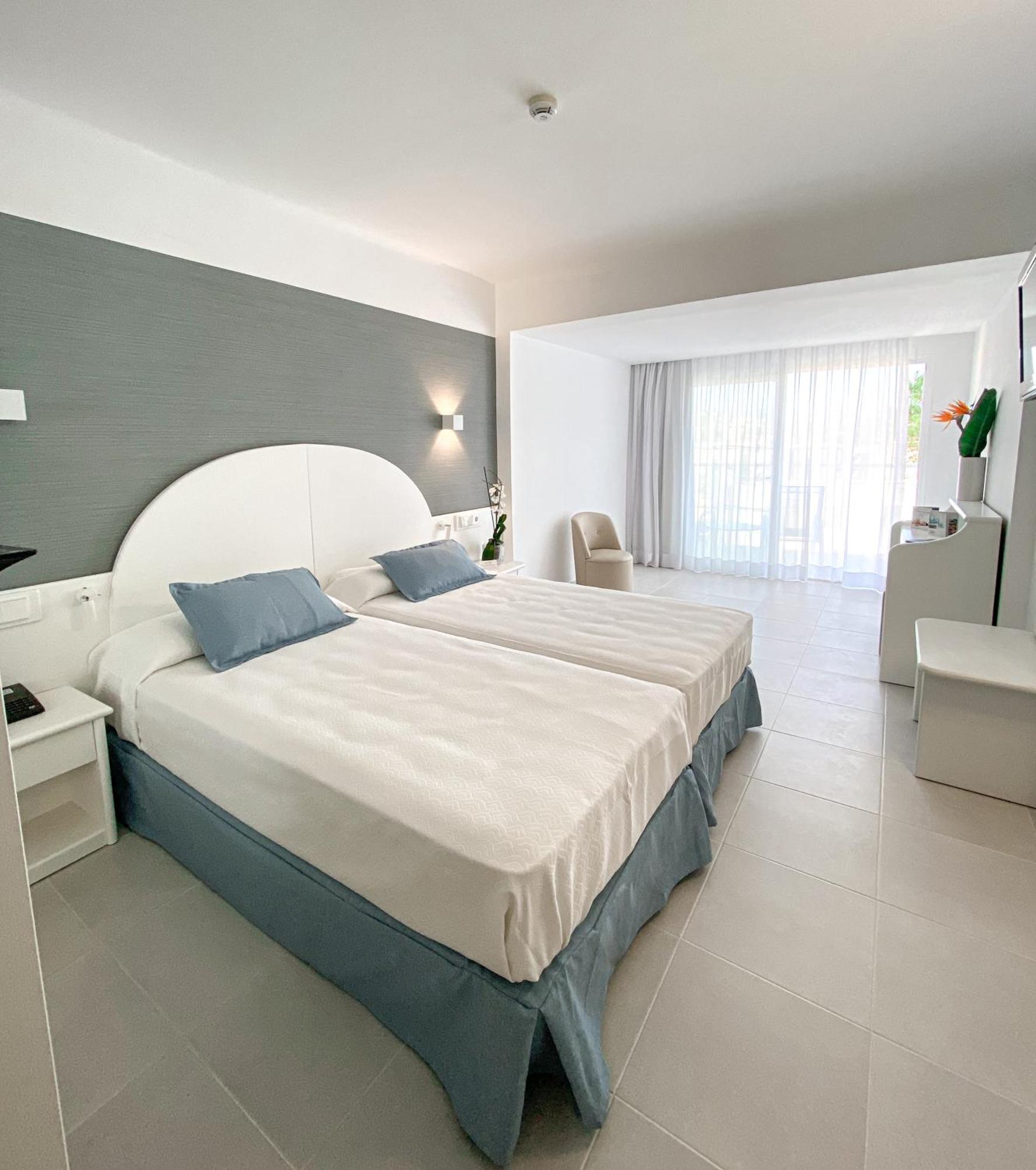 Reverence Life Hotel - Adults Only Santa Ponsa Værelse billede